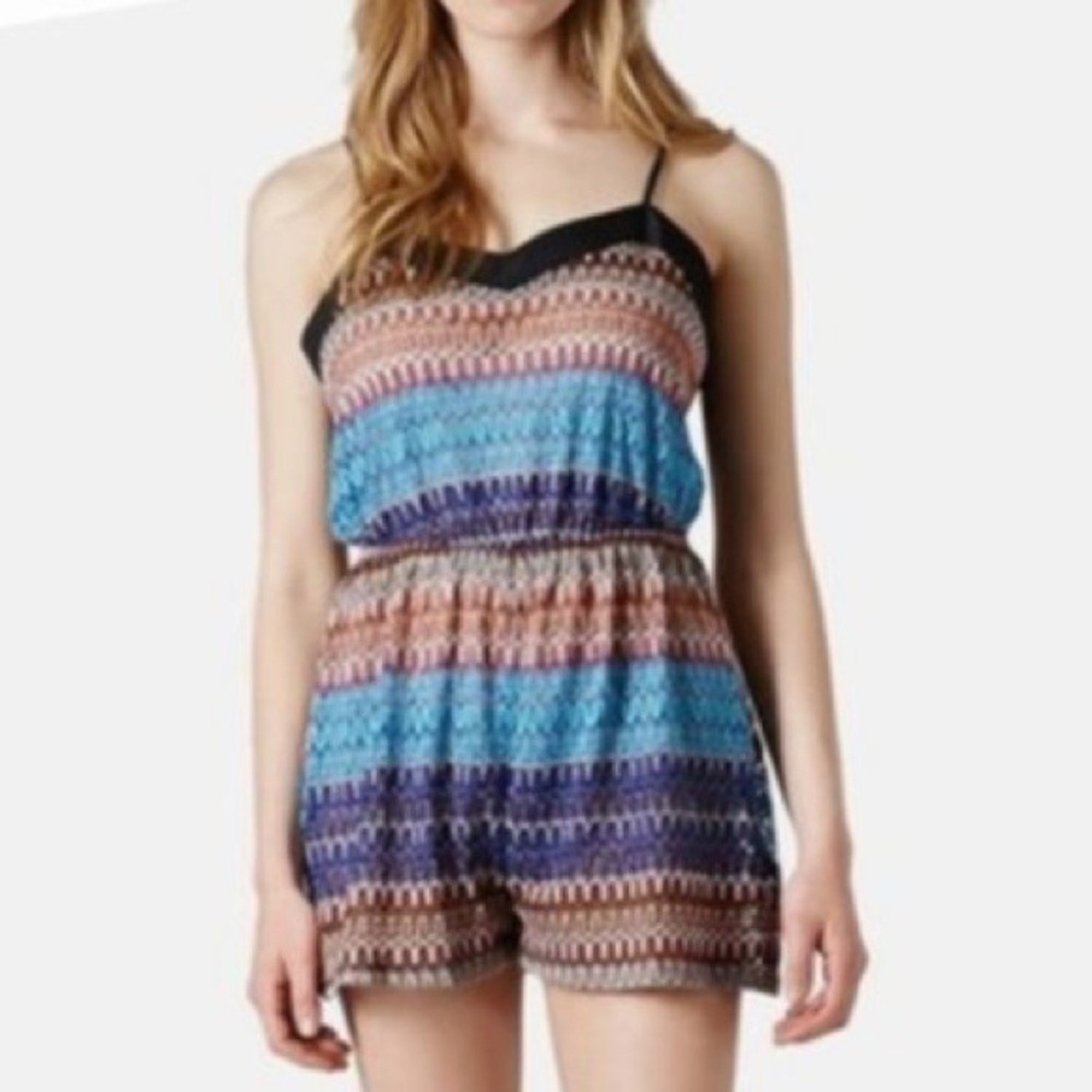 NWT TOPSHOP MULTICOLORED SIZE MEDIUM ROMPER‎